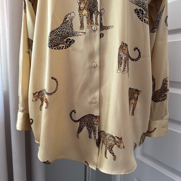 Zara Cheetah Button Down Satin Top - Picture 4 of 6